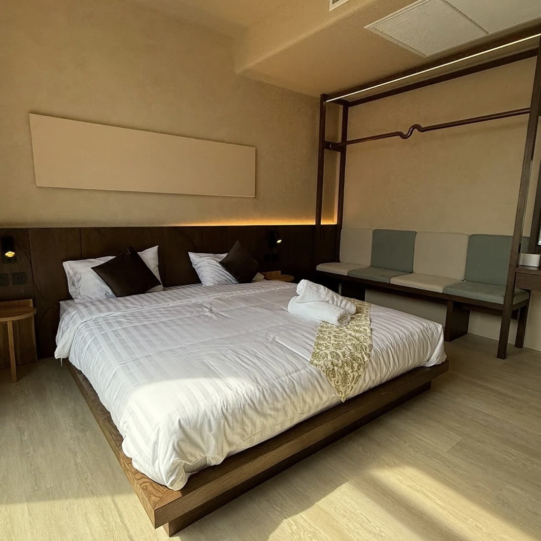 🌴 Luxury Pool Villa for Sale – Thappraya Road, Pattaya 🌴