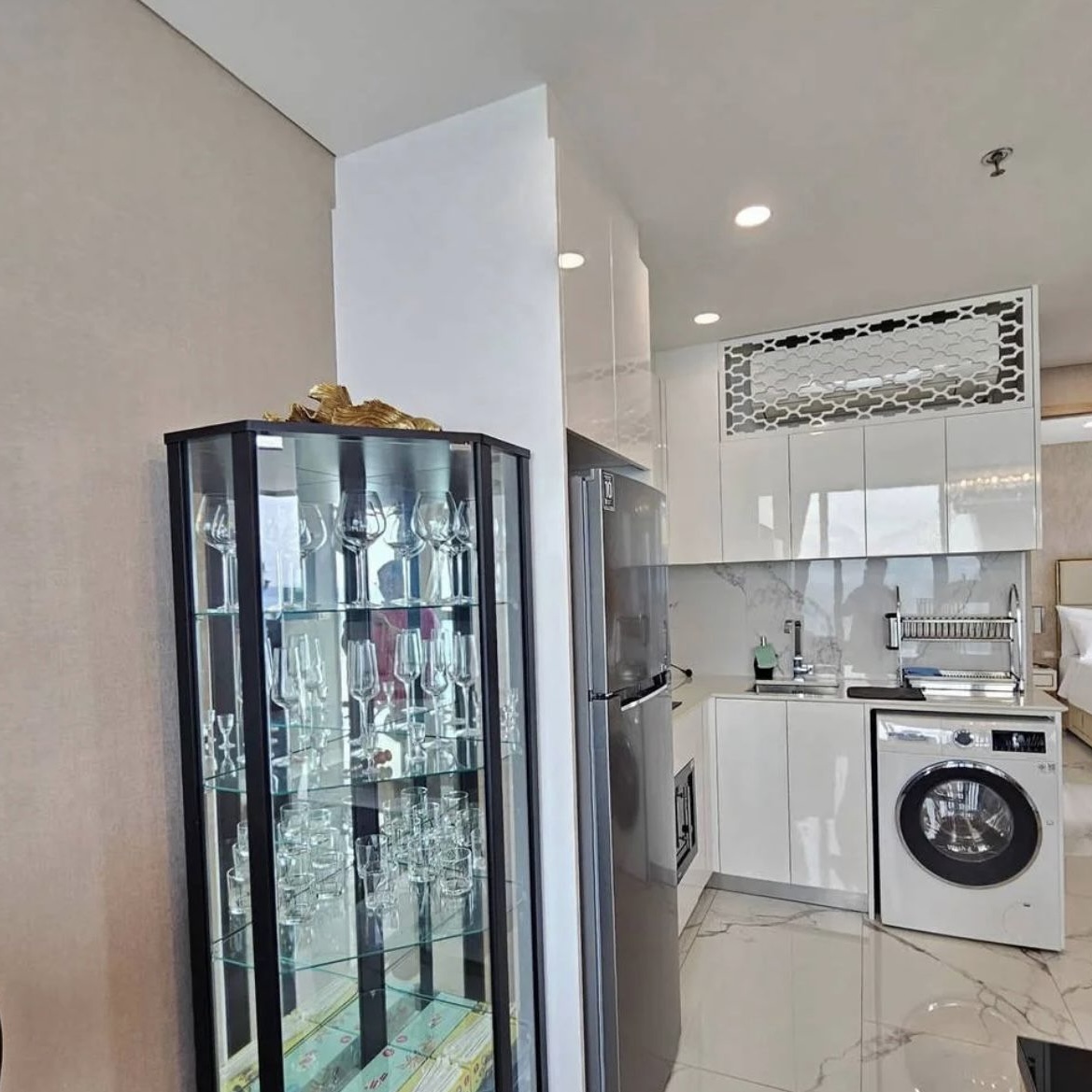 Ultra-Luxury Sea View Condo at Copacabana Jomtien, Pattaya