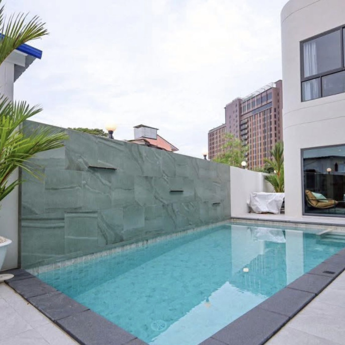 Aura City Center Pool Villa, Pattaya