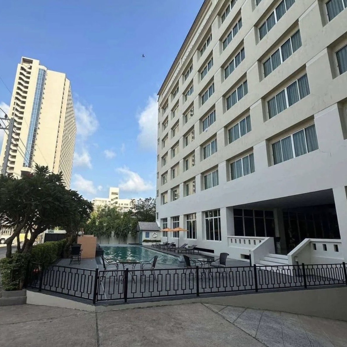 Ultra-Luxury Sea View Condo at Copacabana Jomtien, Pattaya