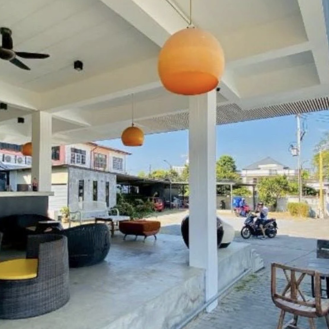 Apartment Building for Sale